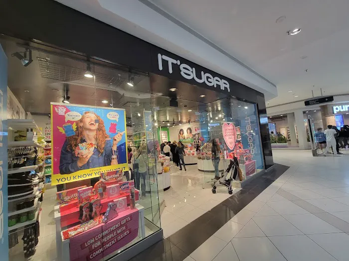 IT'SUGAR Woodfield Mall Picture 1