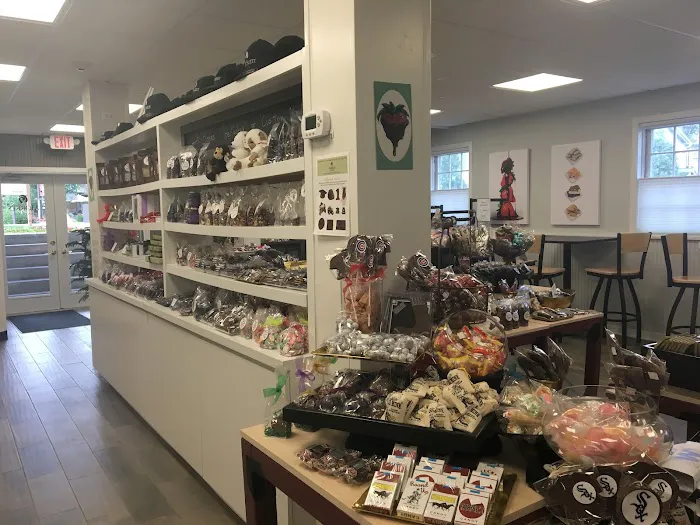 Morkes Long Grove Chocolates Picture 4