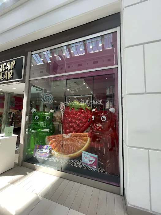 Sugar Bear Candy Store - Candy Store in Edison NJ Picture 2