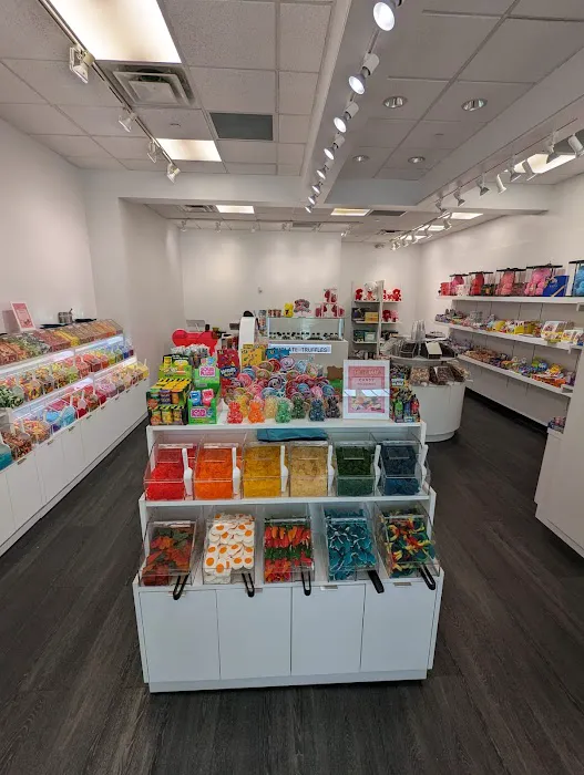 Sugar Bear Candy Store - Candy Store in Edison NJ Picture 6