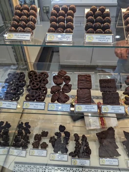 Birnn Chocolates Picture 2