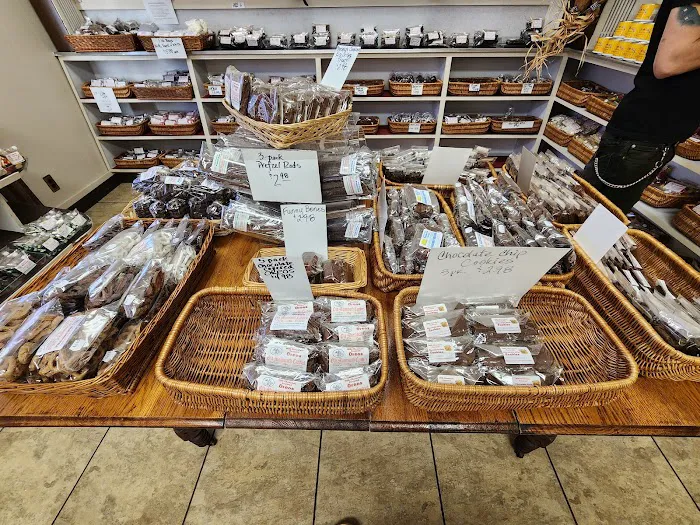 Old Monmouth Candies Picture 7