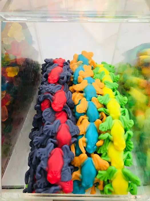 Sugar Bear Candy Kiosk - Candy Store in Elizabeth NJ Picture 8