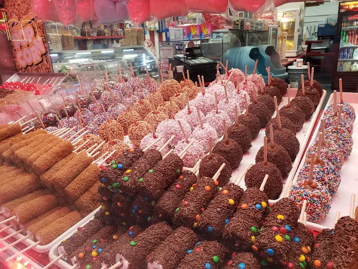 Williams Candy Shop Picture 9