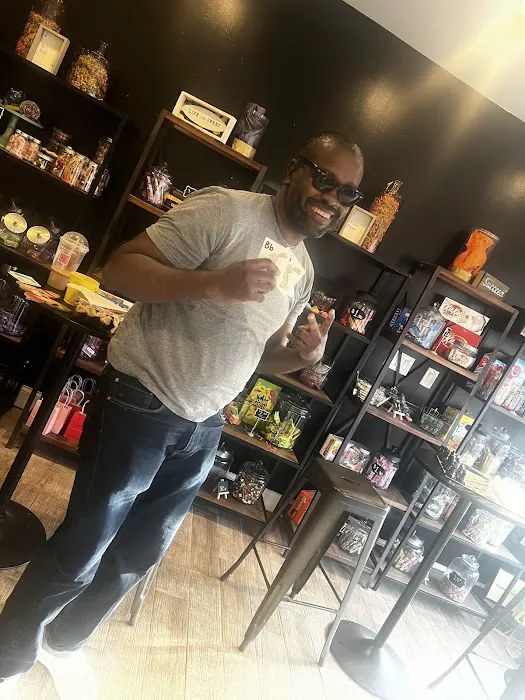 Sweet shop Picture 5