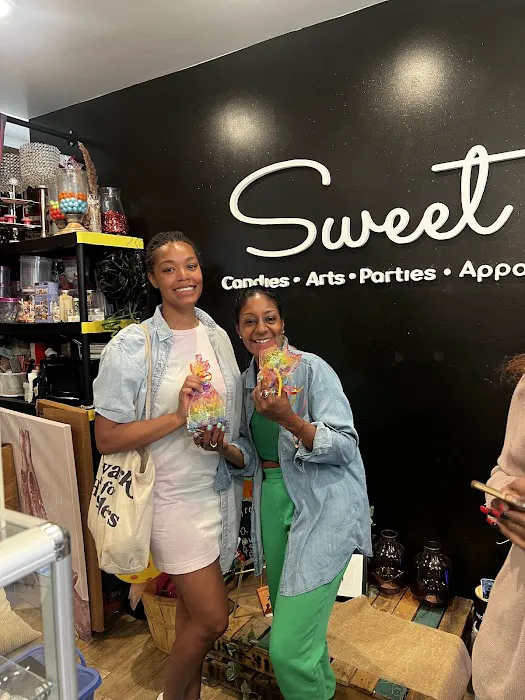 Sweet shop Picture 6