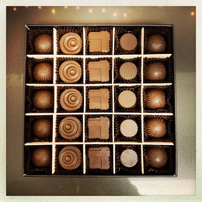 J.A. MOREY ARTISAN CHOCOLATE Picture 9