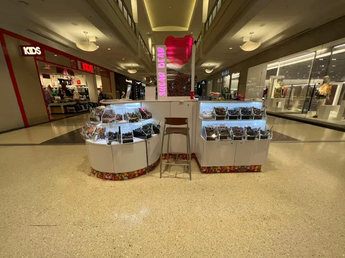 Sugar Bear Candy Store - Best Candy Store in Kings Plaza NY Picture 8