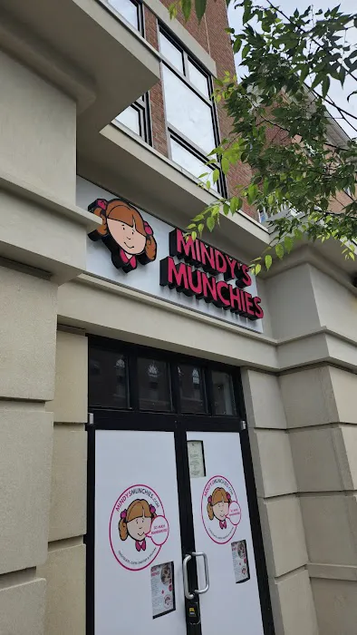 Mindy's Munchies Picture 1