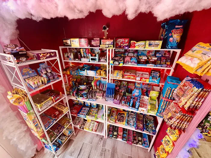 Candy Lane On Main Picture 10