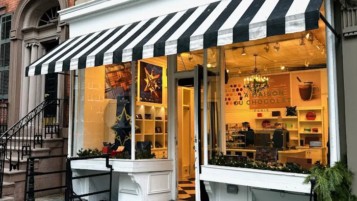 La Maison du Chocolat SoHo - Ice Cream, Macarons, and Chocolate Picture 4