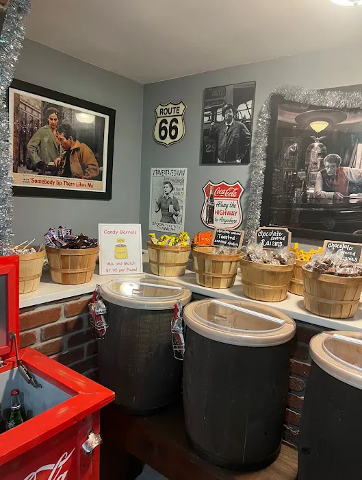 Muggsy's Sweet Shoppe Picture 4