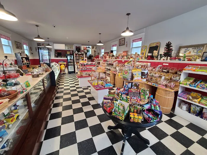 Tracey's Candy Shoppe Picture 2