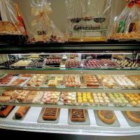 Viennese Classic Confections ico
