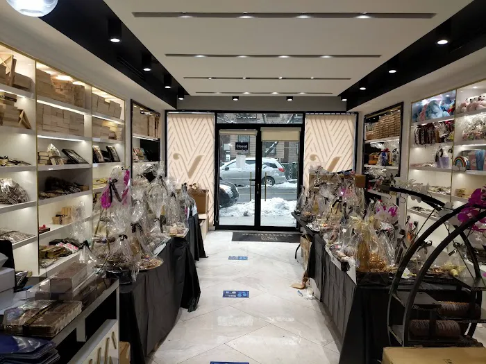 Viennese Classic Confections Picture 5