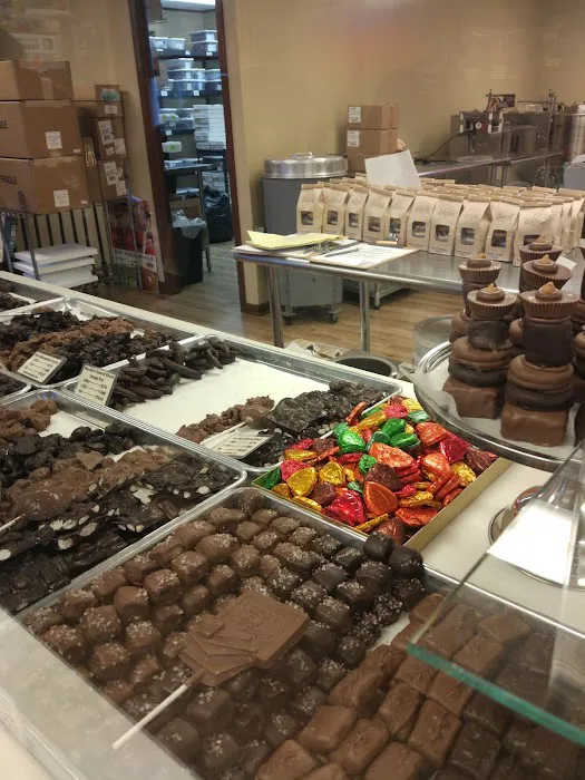 Mueller Chocolate Co. Picture 5