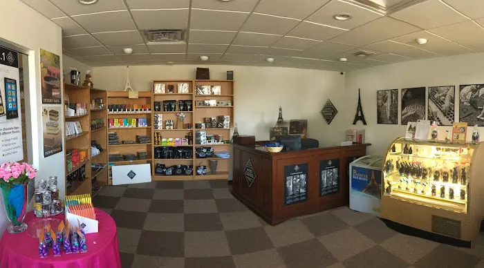 Chocolat Michel Cluizel, Store & Chocolate Tours Picture 4