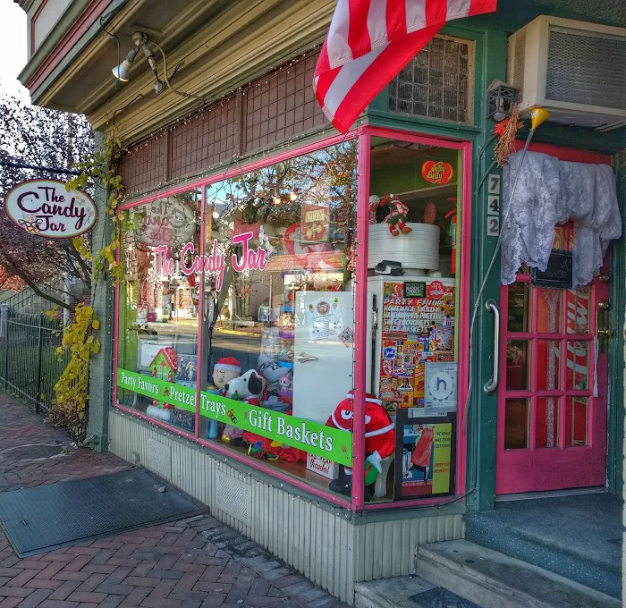 The Candy Jar by 1892 Collingswood Picture 2