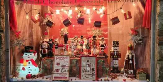 Nutty over Sweets Picture 7
