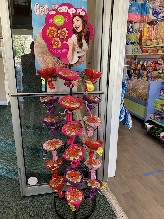ridgewood sweet shop Picture 4