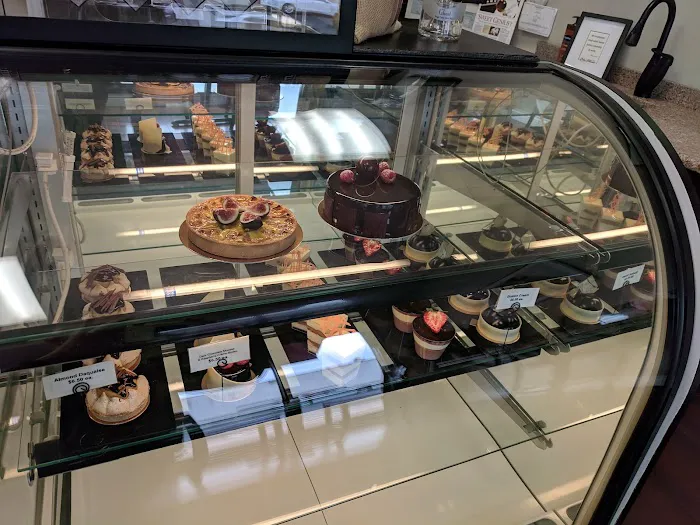 Dolce Patisserie Picture 7