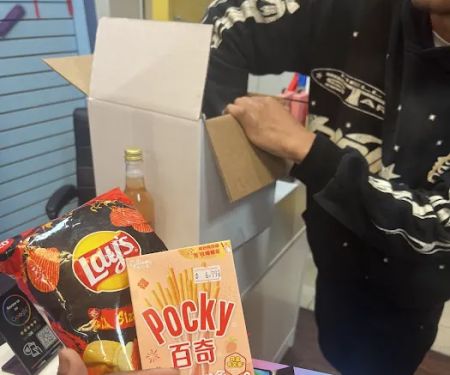 Exotic Snack Guys