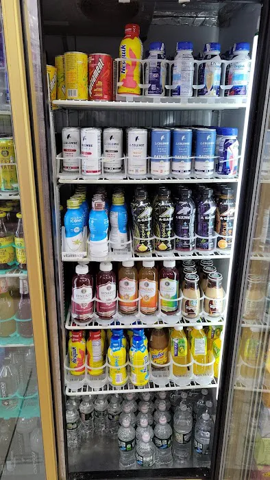 Aj candy shop Picture 1