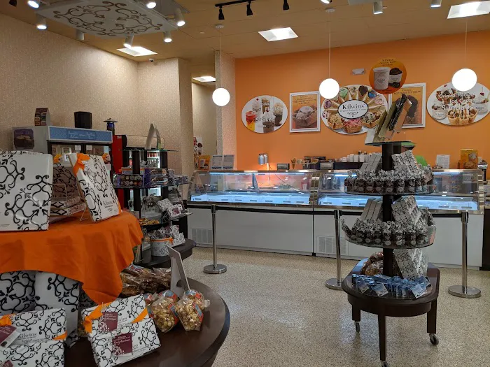 Kilwins Ice Cream - Chocolate - Fudge Picture 10