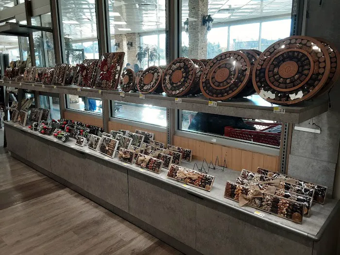 Chocolate Decor Picture 1