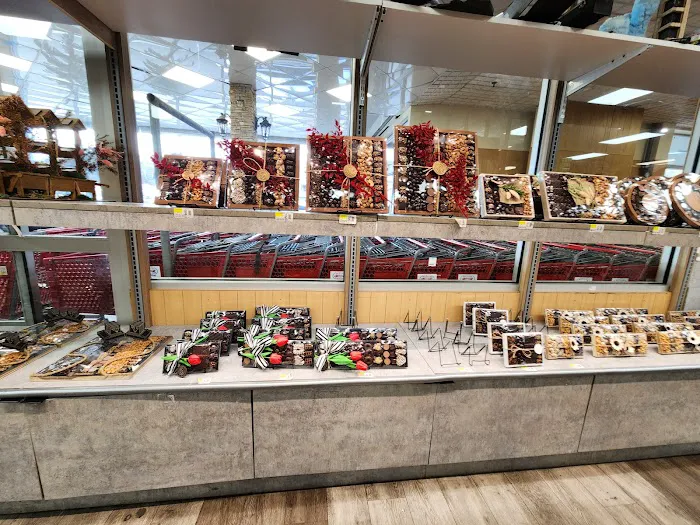 Chocolate Decor Picture 9