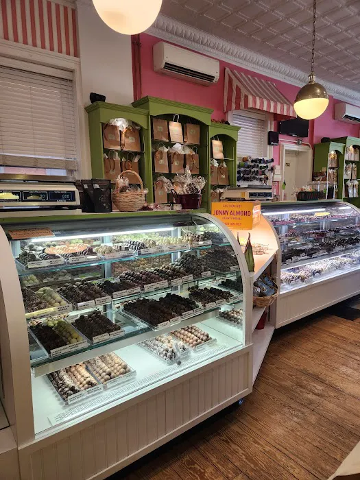 Candy Apple Shoppe Picture 10