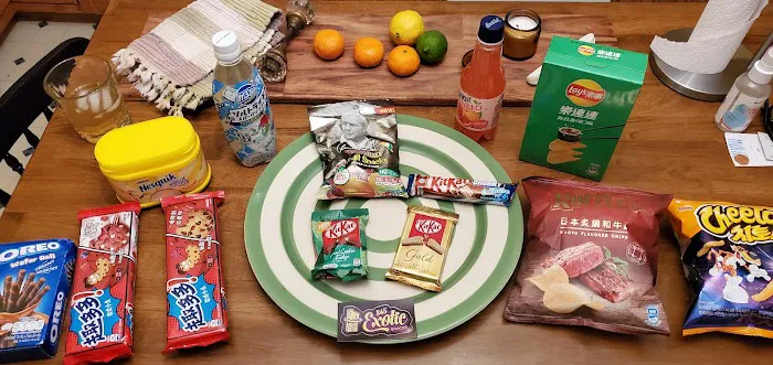 845 Exotic Snacks Picture 5
