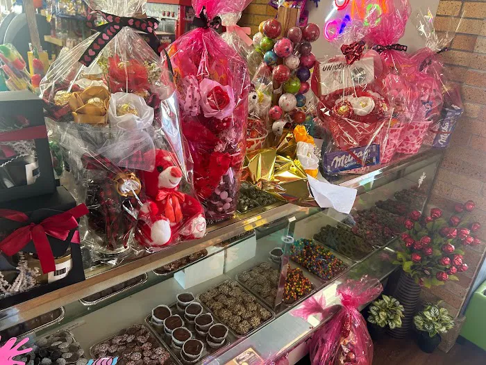 THE CANDY FACTORY OF READING PENNSYLVANIA Picture 10