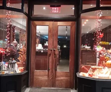 Commodore Chocolatier