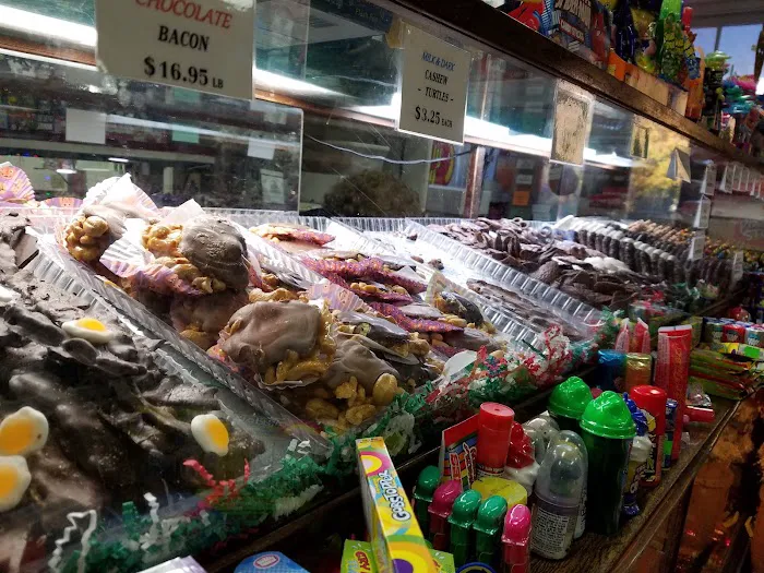 Port Clinton Peanut Shop Picture 6