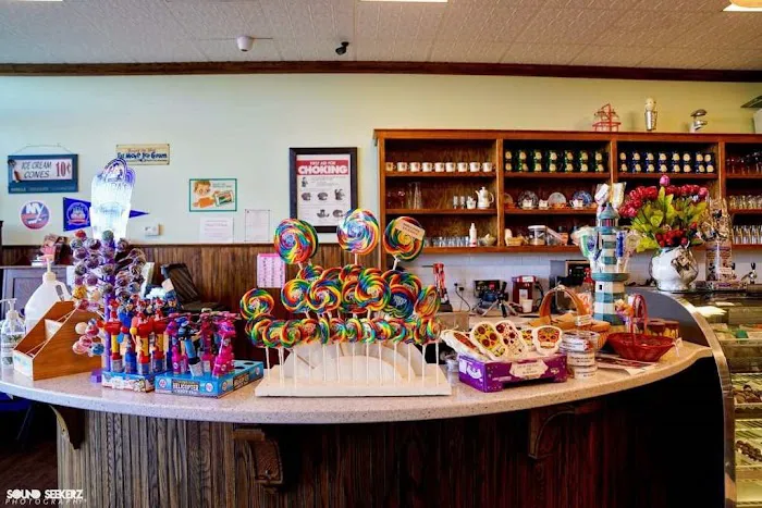 The Candy Lady/DMV Picture 3