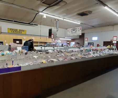 Smith's Candies Root's Market