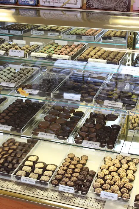 Spence Candies Picture 1
