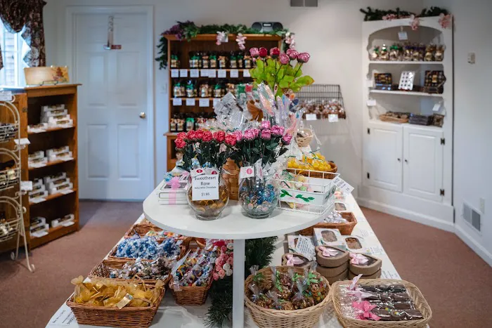 Spence Candies Picture 4