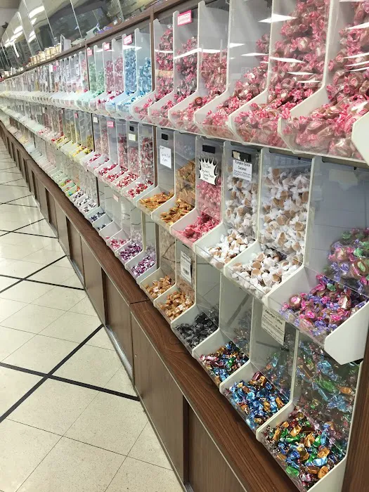 Edwards Nuts & Candy Co Picture 5