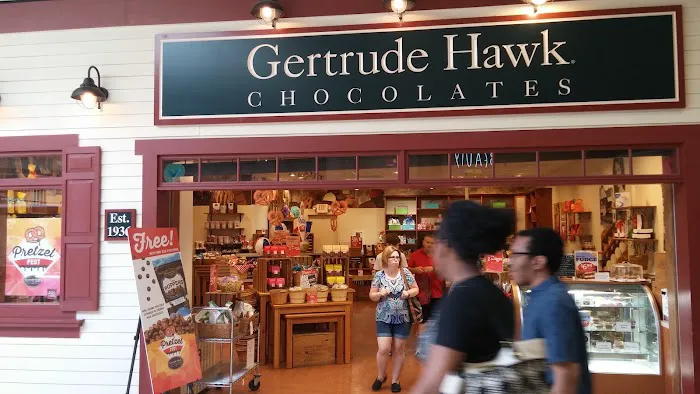 Gertrude Hawk Picture 2