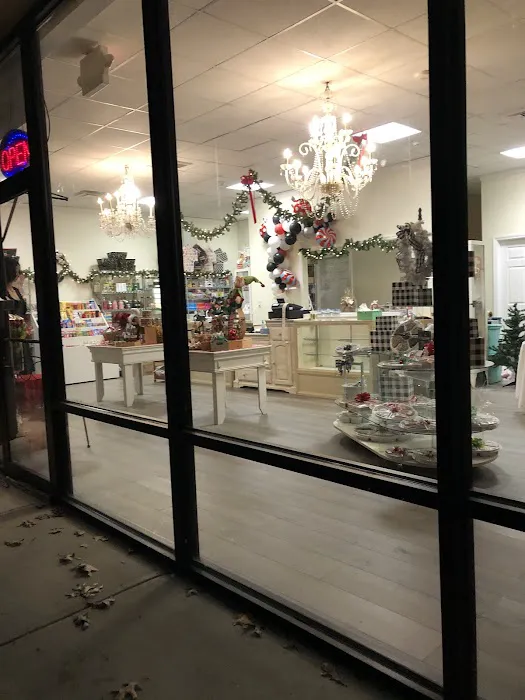 Ralph Rotten's Candy & Nut Shoppe Picture 1