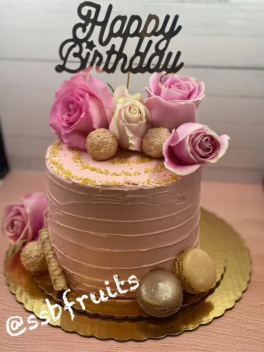 Bousquet’s Fruit Bouquets & Sweet Shoppe Picture 8