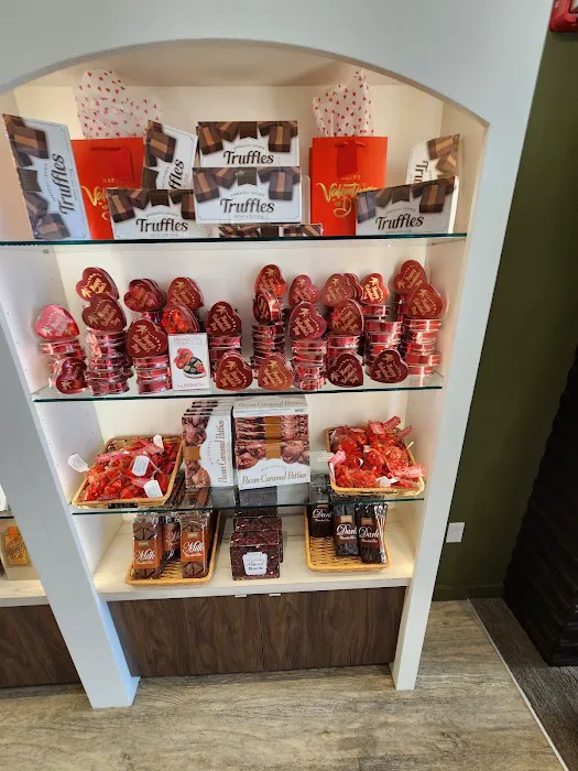 Munson's Chocolates Picture 5