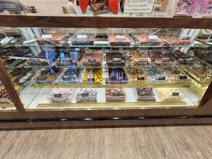 Munson's Chocolates Picture 7