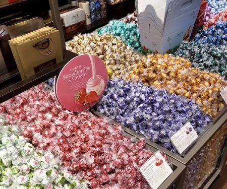 Lindt Chocolate Shop