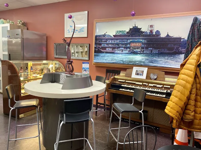 Tschudin Chocolates & Confections Picture 7
