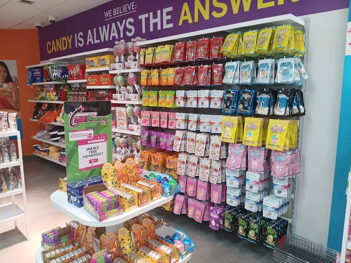 IT'SUGAR Center at Salisbury Picture 4