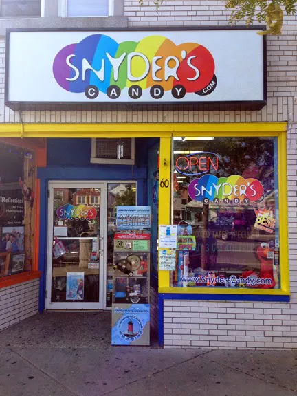 Snyder's Candy Picture 3
