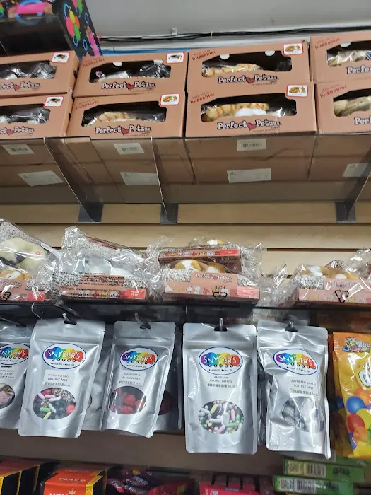 Snyder's Candy Picture 10
